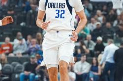 萨巴伦卡赛后采访视频-开云平台登录入口